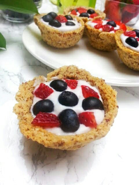 These Gluten free vegan mini fruit tarts are perfect desserts for 4th of July or any allergy friendly party.There are grain free, dairy free, egg free, soy free, corn free, peanut free. They are Paleo, Vegan, Whole30 friendly. #glutenfreefruit tarts #fruittarts #allergyfriendly #glutenfreedessert #glutenfreevegan #dairyfree #dairyfreedessert #vegandessert #eggfree #dairyfreeeggfree #whole30dessert #paleodessertidea #4thofjuly #4thofjulydessert #healthydessert #summerdessert 